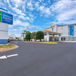 Express E - Commons Mall Area By Ihg Hotel